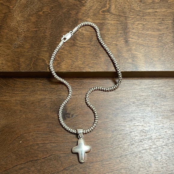 Silpada Sterling Silver Popcorn Necklace with Cross Pendant 19g - Picture 17 of 17